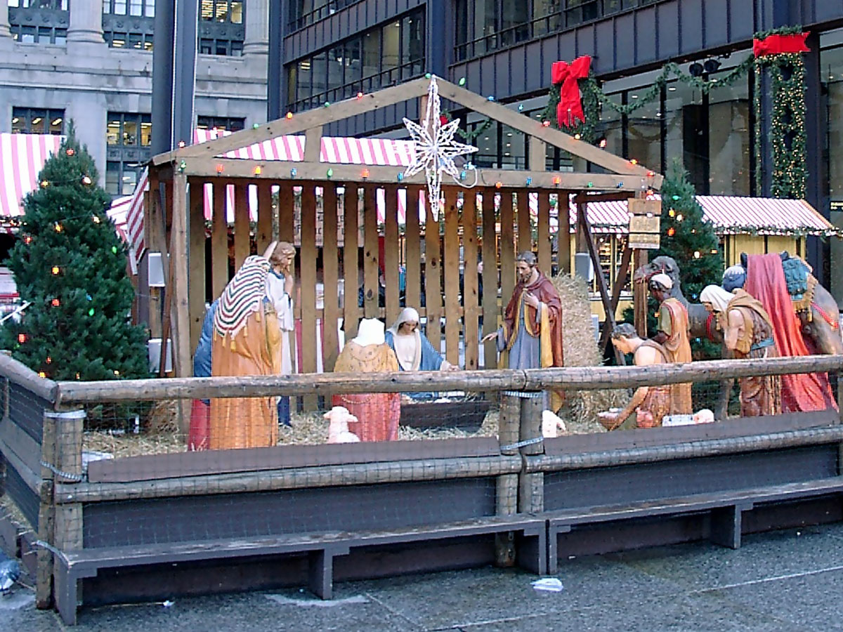 Lifesize Nativity Scene at Christkindlmarket, Chicago, IL